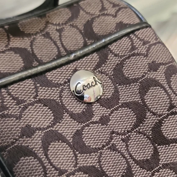 Coach Y2k Digital Camera Black Signature Logo Pouch - Picture 2 of 6